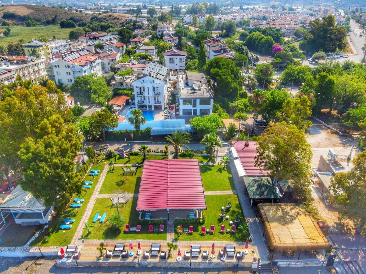 Yuecel Hotel Fethiye Exterior photo