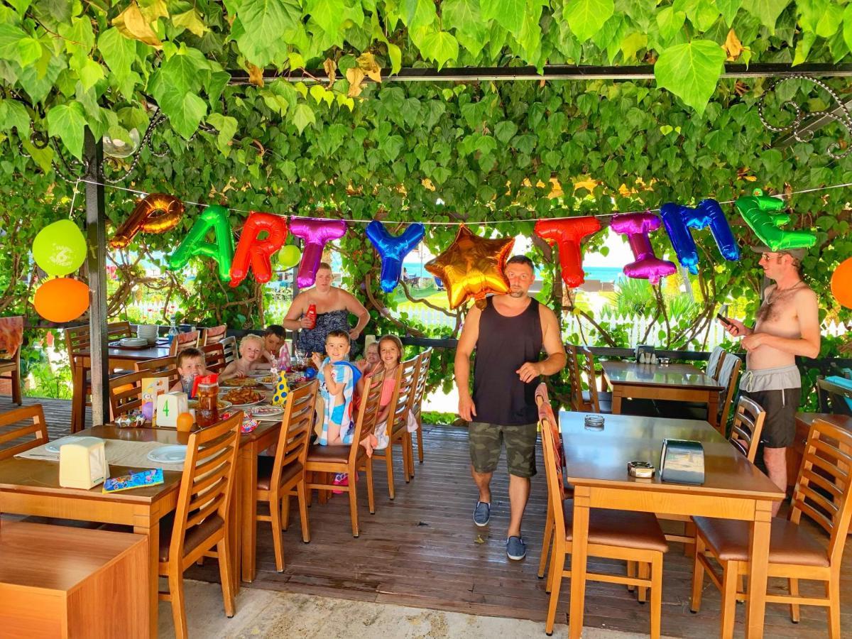 Yuecel Hotel Fethiye Exterior photo